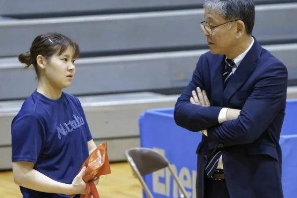 全红婵陈芋汐名古屋亚运会女子十米台巅峰对决技术心理全维度解读